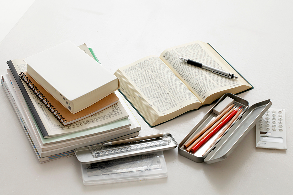 教科書や筆記用具
